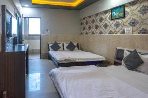 Hotel Gokul