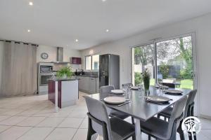 Aux portes de locean