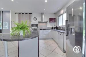 Aux portes de locean