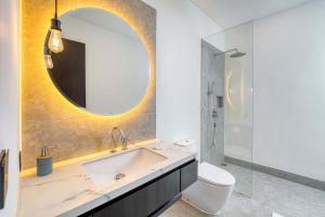 Rooftop Villa Elegant 4BR Retreat in Umalas