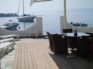 Villa Belmar Self-Catered Apartments Evia Greece