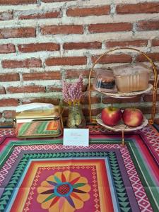 Moonrise Cottage Private Country Home with Moutain View