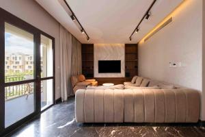 New Cairo Hotspots Near EDNC Mall