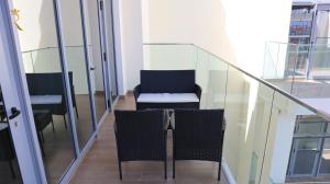 Luxe 1BR Haven - Calm Modern Escape