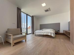 Pár pokojů microhotel - Štefánikova