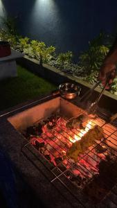 ECR Beach Villa - R&B