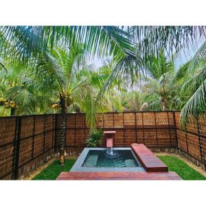 Cheewatra Farmstay Coconut House