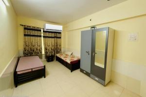 3-Sharing AC Bed in Thane Male Only