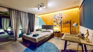 Lucy In The Sky With Diamonds