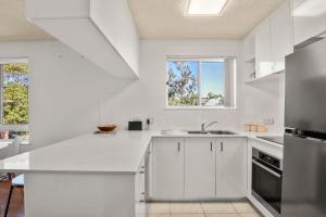 Windbourne Unit 11, 101 The Esplanade, Golden Beac