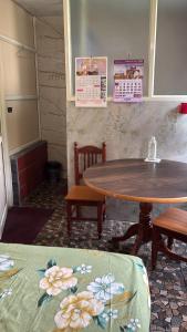 Garden Room for a Couple