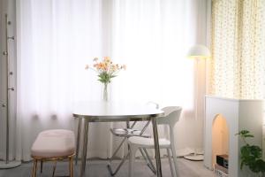 Bitdamjip Near Hwaseong Fortress and Suwon Station