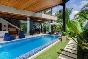Luxury Resort of 4 villas 11 BR Seminyak