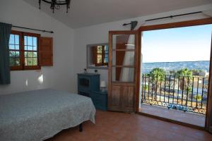 Holiday home La Dehesa - Pool and see view