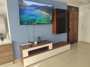 4 Double Bedroom With Terrace in the centre of Sliema - 4hvězdičkové hotely ve městě Sliema