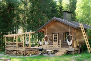 Design Cabin with Jacuzzi, Sauna & Nature
