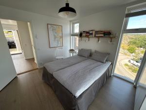 House for 6 with Breathtaking Sea Views - 35 min from Gothenburg