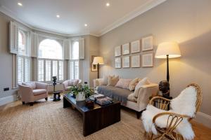 Veeve - The Climbing Rose