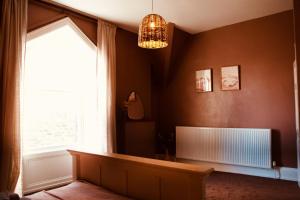 Boutique Apartment - Sleeps 6 & Free Parking