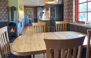 Awesome Home In Fårvang With Sauna