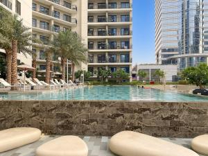 FIRST CLASS 1BR Glam Getaway , Canal View