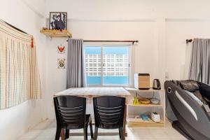 Room 1 Homestay Near BTS Bangwa