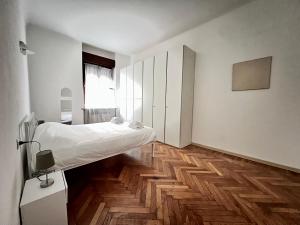 BIG Cozy Goldoni-Duomo M4 Linate