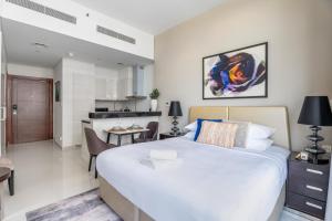 GuestReady - Golf View | Park Access | DAMAC Hills