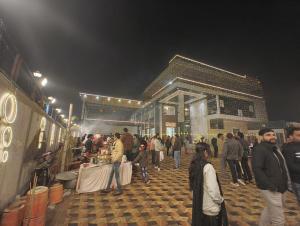 Dream House Club And Resort