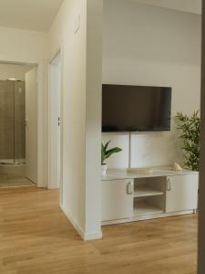 DOWNTOWN Tineretului Central Oasis --NEW Building-- 1min Metro Station ---Self Check-in---