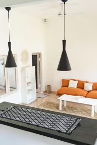 Charming 2-Bedroom Beach house