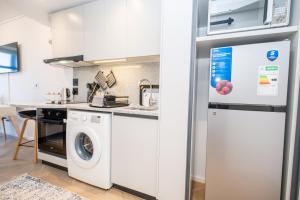 1007 Zeeland - Top Floor Stylish Studio Near CTICC