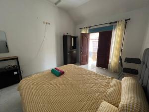 Park side nest studio room 2