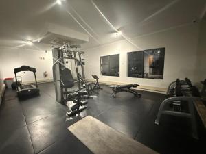 Sandton Guest Room at Middle