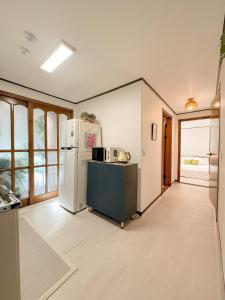 Seoul National University Station & Airport Shuttle - Jamsil Gangnam Hongdae Seongsu Namsan