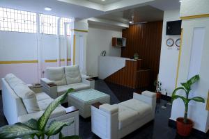 Hotel jetway near by kempegowda international airport