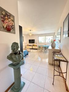 Le Mentonnais - 2P central, proche mer & gare