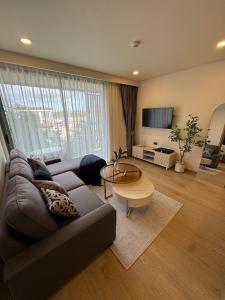 New luxury condo Ozone next to Laguna