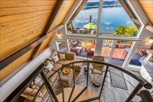 Beautifully Remodeled Beach Front A-Frame