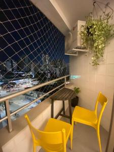 Savassi apartment with balcony, air conditioning and acoustic window