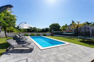 Stone house Furlani with a lovely garden
