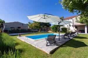 Stone house Furlani with a lovely garden