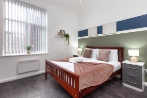 Charles Alexander Short Stay - South Pier Apartments