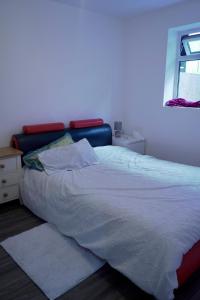 Avonmouth studio apartment