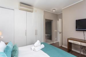 Harbour Bridge 401 by CTHA