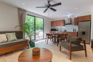 Modern and bright Rooftop pools gym cowork