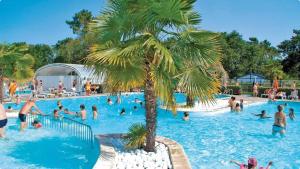 Chez Seb et Sarah - Bungalow Paisible aux Viviers