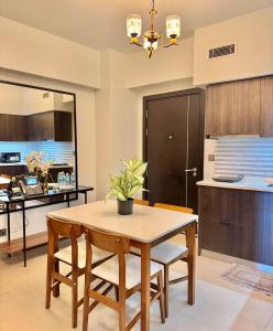 Spacious 1Br with balcony in Aeon Towers