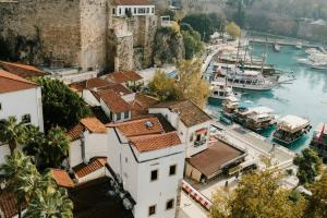 Sea View Flat Near Beach & Kaleici