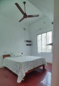 The Corner House by Liz Non Airconditioned